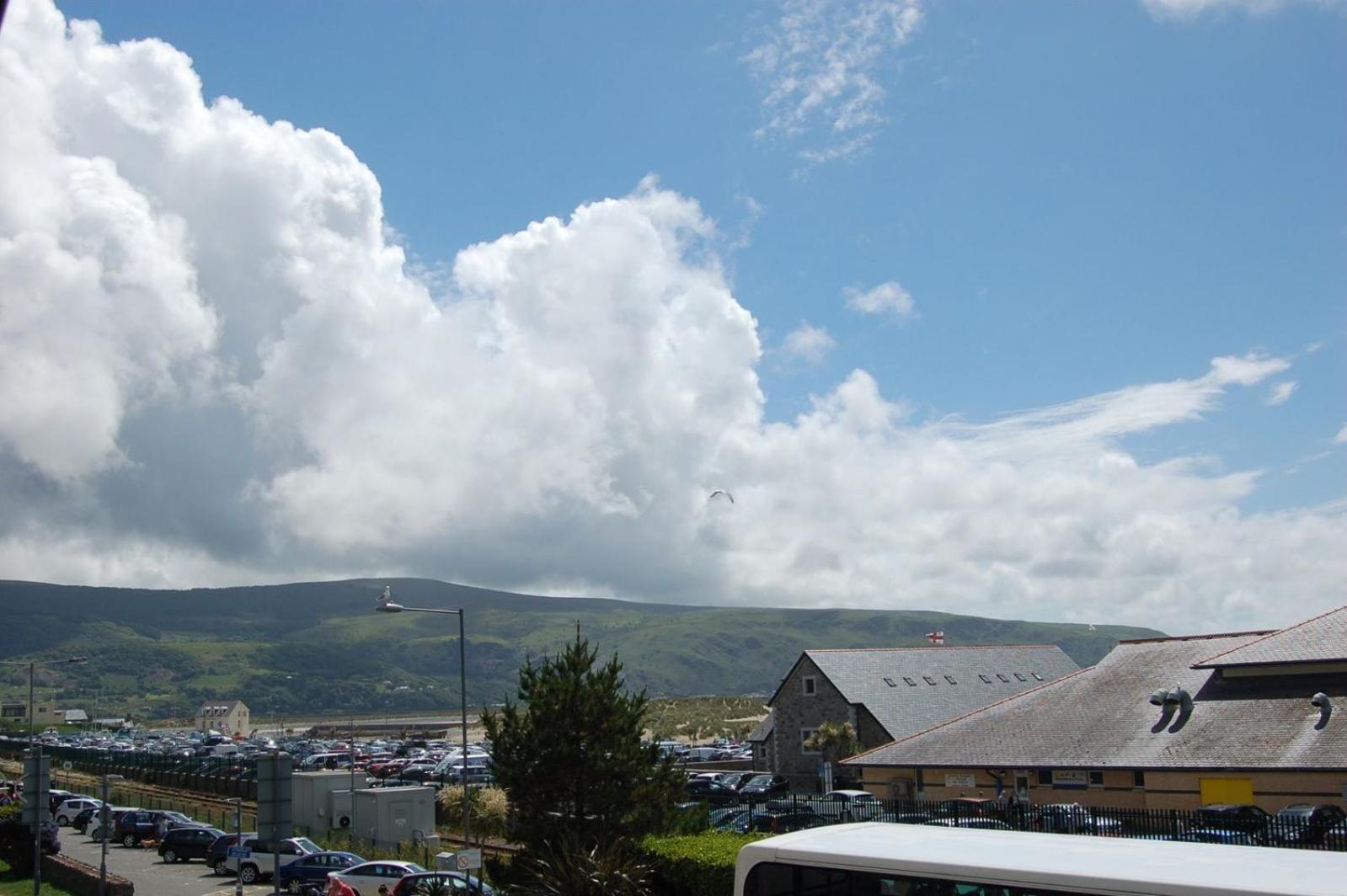 Beach Vista Apartment Three In Barmouth Kültér fotó